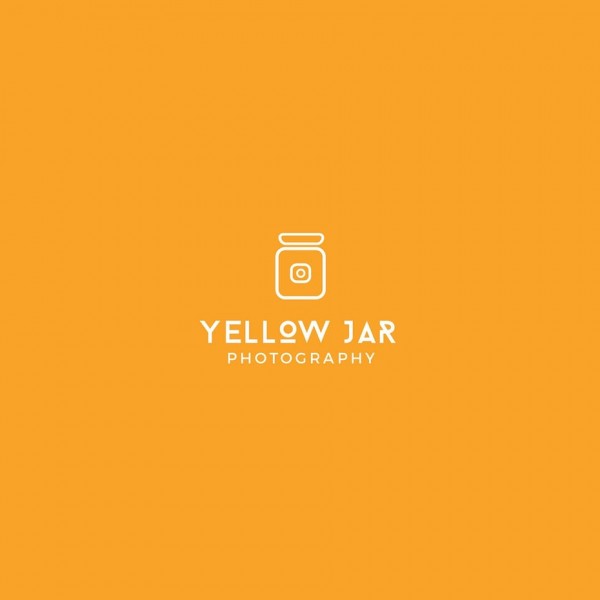 Photography  logo  with visual pun